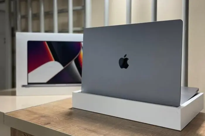 MacBook Pro M1 2021 16-inch
